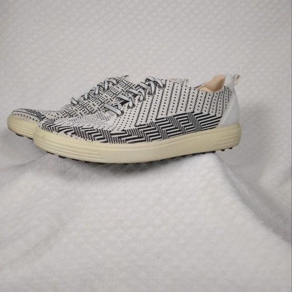 Women's Stylish Ecco Hydromax Hybrid Walking/Golf Shoes Spikeless Sz 40EU Blk/Wh - Picture 10 of 10